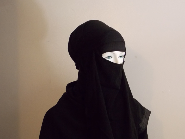 Black Niqab 1