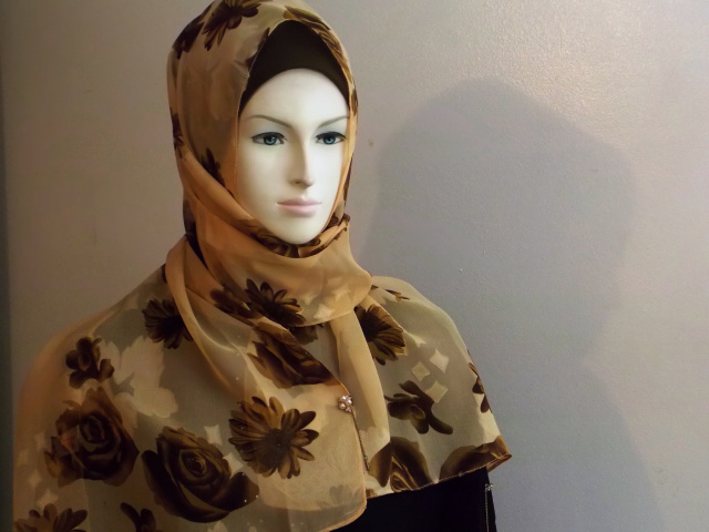 Nice cream color  brownish flower georget shawl 34