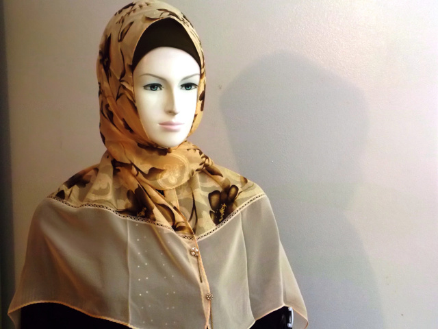 Golden Shawl 37 with chrochet extention
